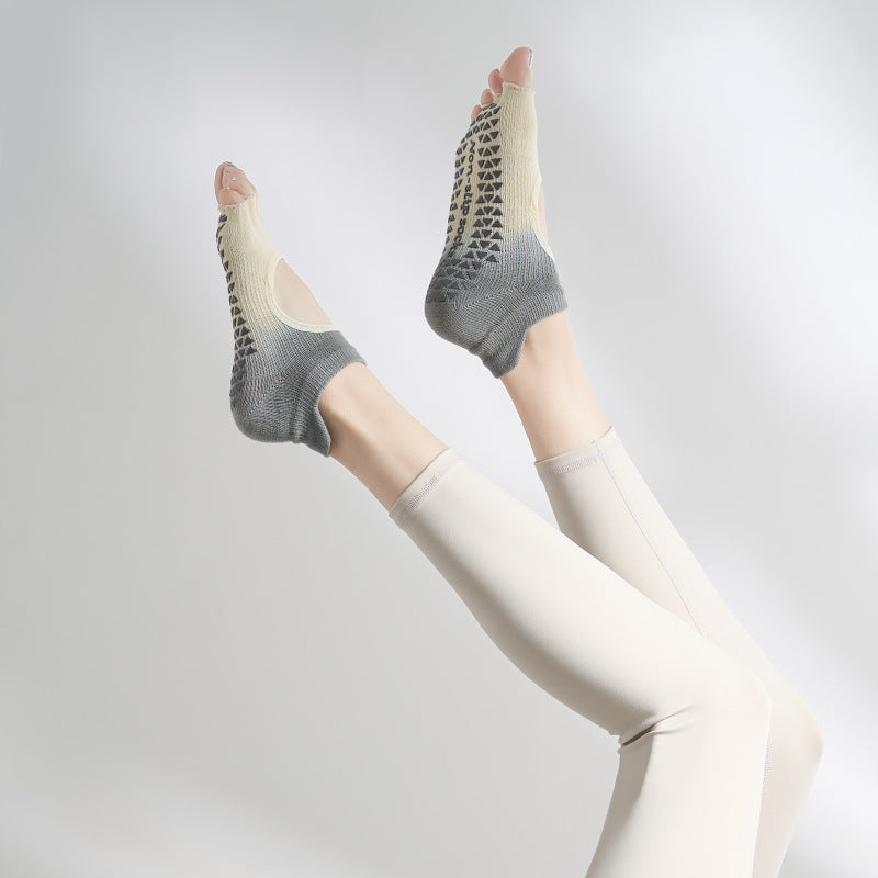 Gradient Half Toe Non Slip Grip Socks