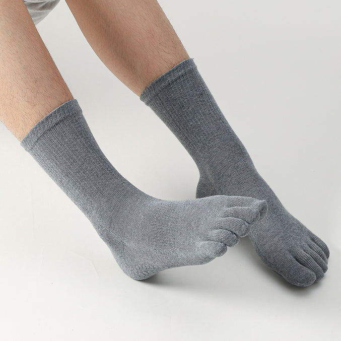 Ribbed Men’s Yoga Grip Socks