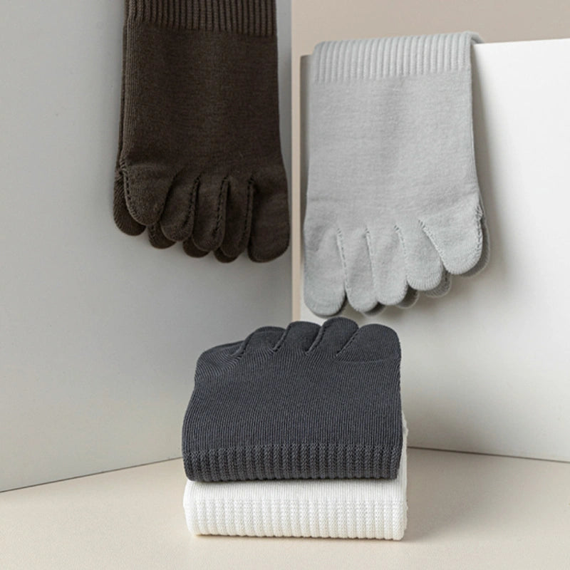 Antibacterial men’s five toe socks