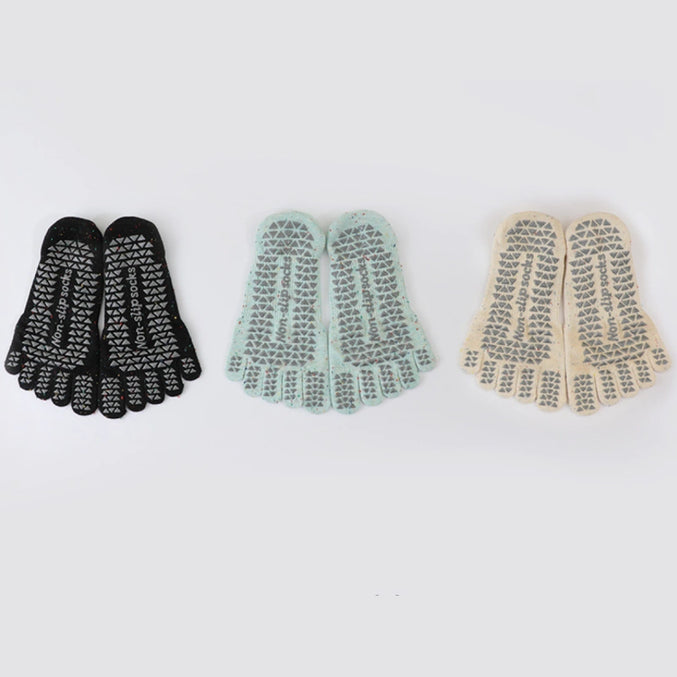 Lace-Up Five Toe Grip Socks 3 Pack