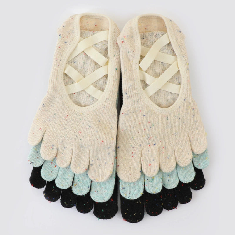 Lace-Up Five Toe Grip Socks 3 Pack