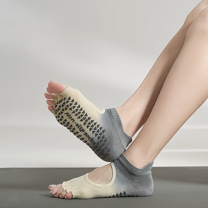 Gradient Half Toe Non Slip Grip Socks 3 Pack