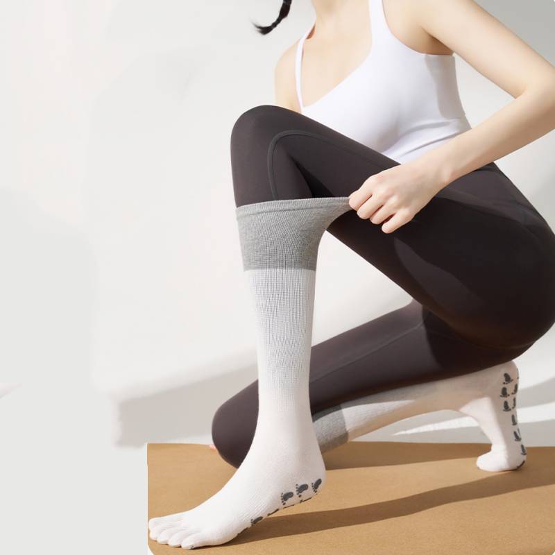 Long Tube Grip Socks 3 pack