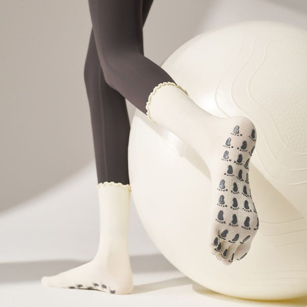 Lace Trim Medium Grip Socks