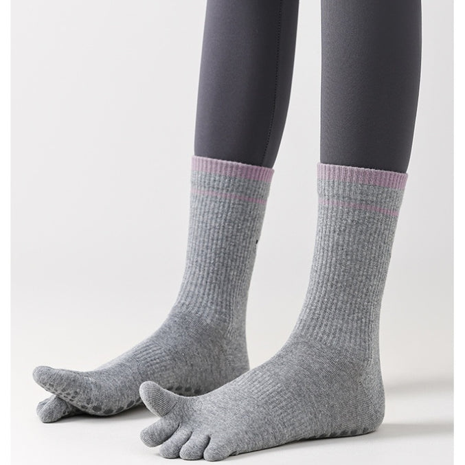 Women’s Yoga Grip Toe Socks 4 Pack