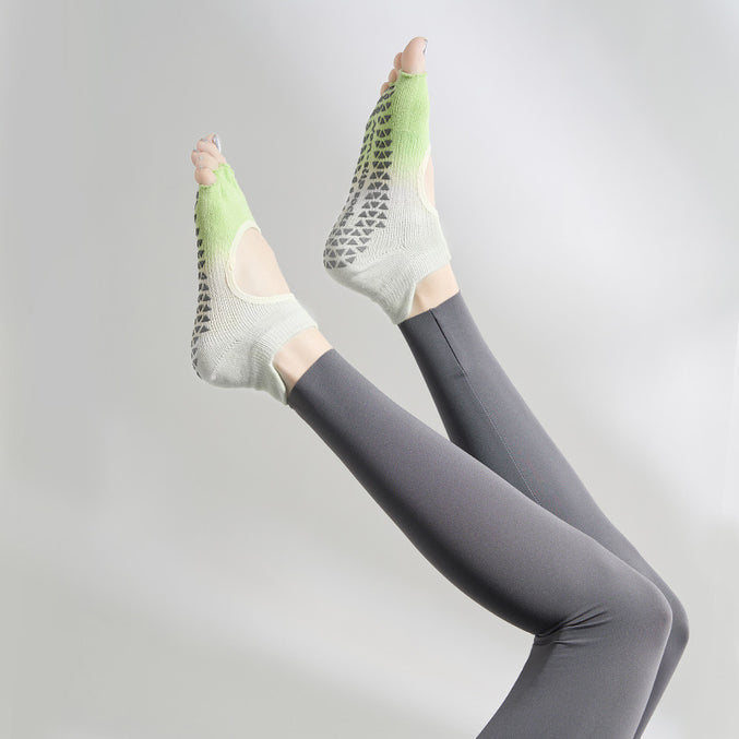 Gradient Half Toe Non Slip Grip Socks