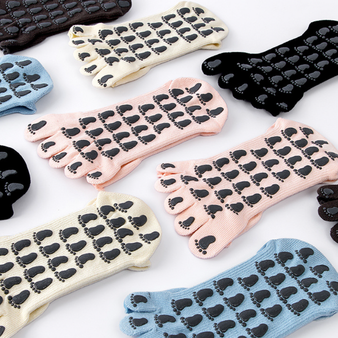 Lace Trim Medium Grip Socks
