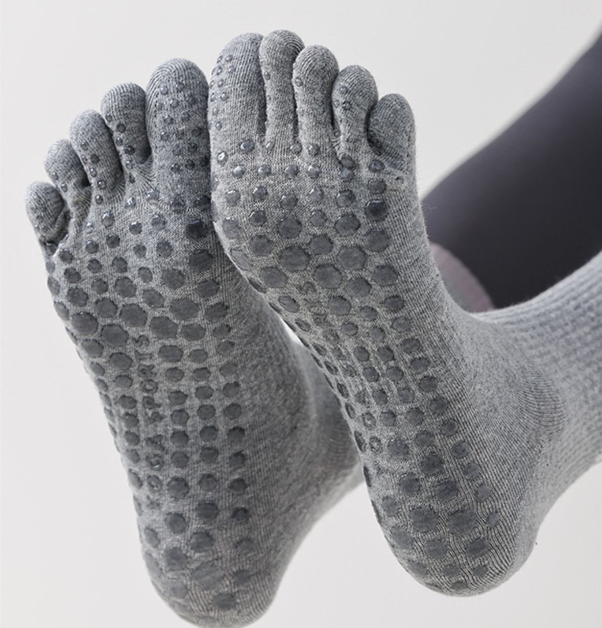 Women’s Yoga Grip Toe Socks 4 Pack