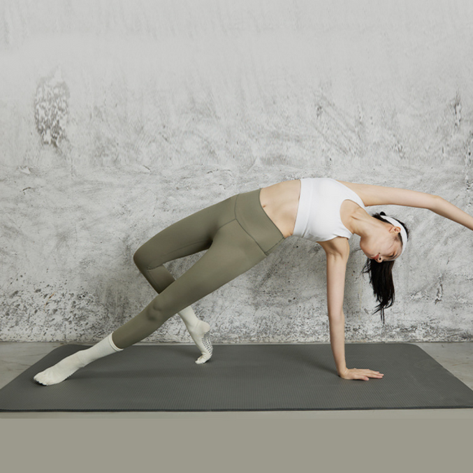 Solid Color Full Toe Non Slip Grip Socks